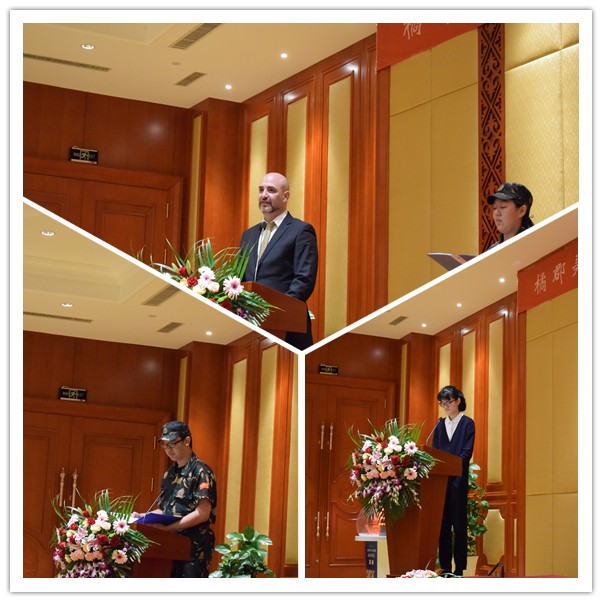 外教 新生 老师发言拼图.jpg 外教 新生 老师发言拼图.jpg